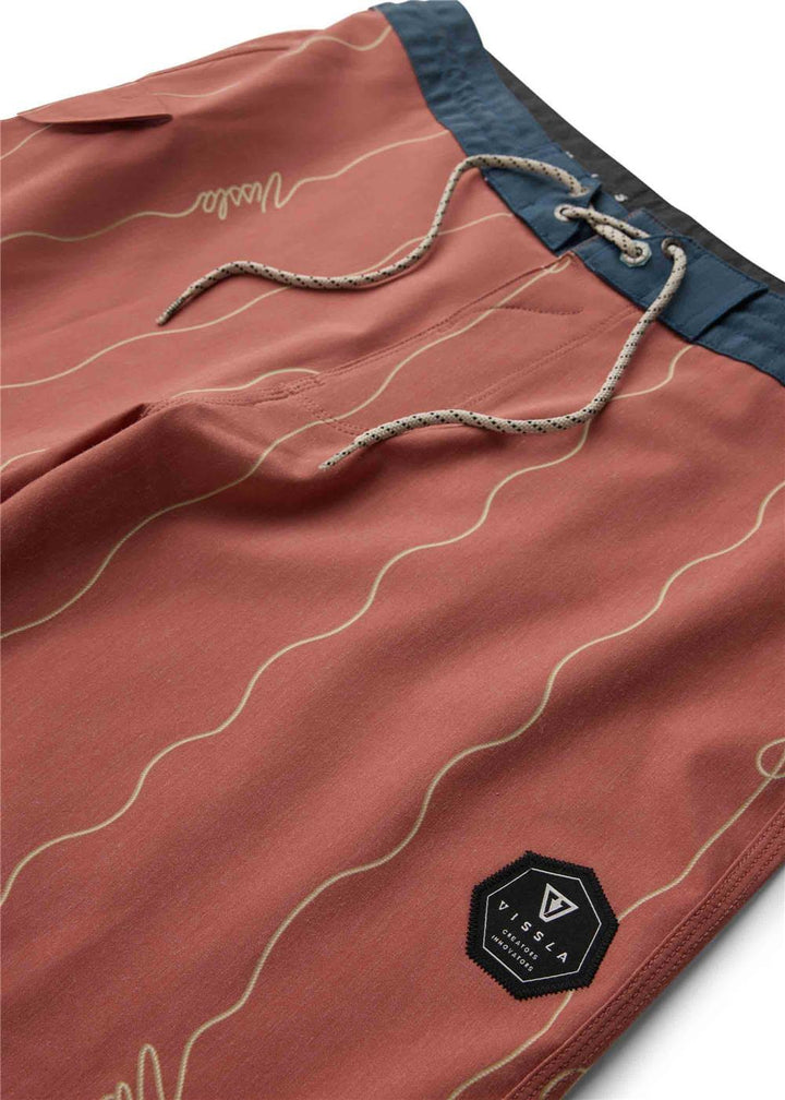 Vissla Roundup 17" Boys Boardshort in Retro Red, view 4