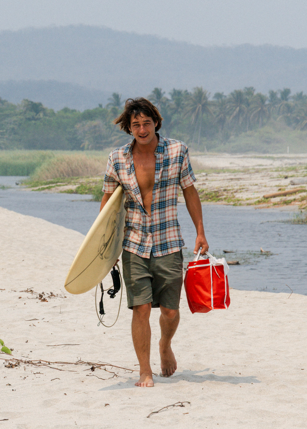 Vissla El Capitan 18.5" Hybrid Walkshort in Surplus, view 2