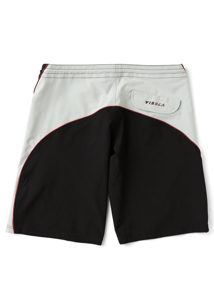 Vissla Double Up 21" Boardshort in Black, view 3