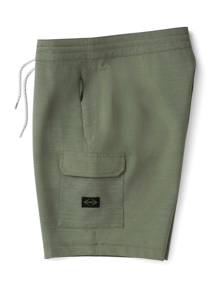 Vissla Roamer Cargo 18.5" Hybrid Boardshort in Army, view 4