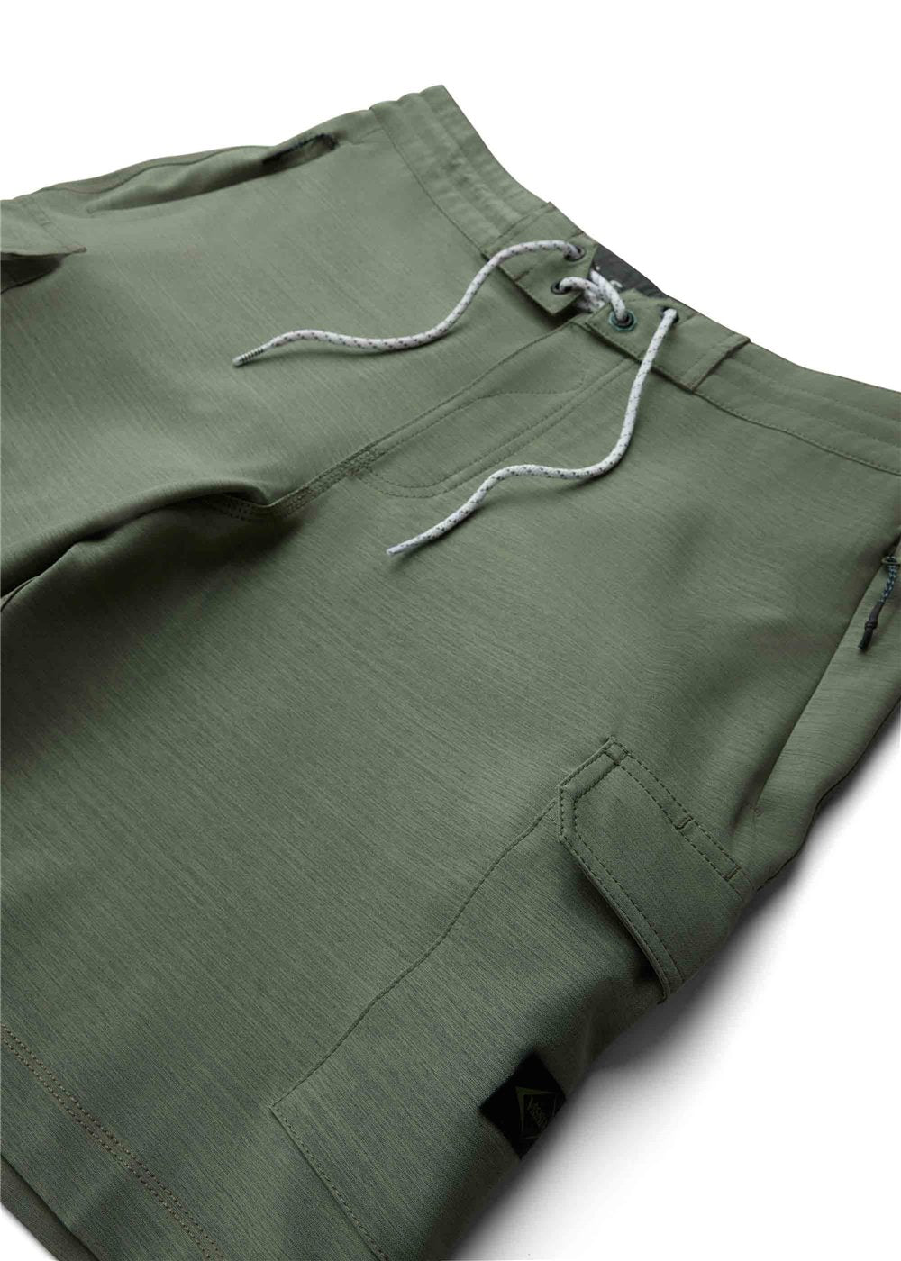 Vissla Roamer Cargo 18.5" Hybrid Boardshort in Army, view 5