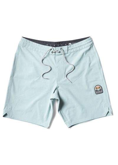 Solid Sets 18.5" Boardshort, DUA