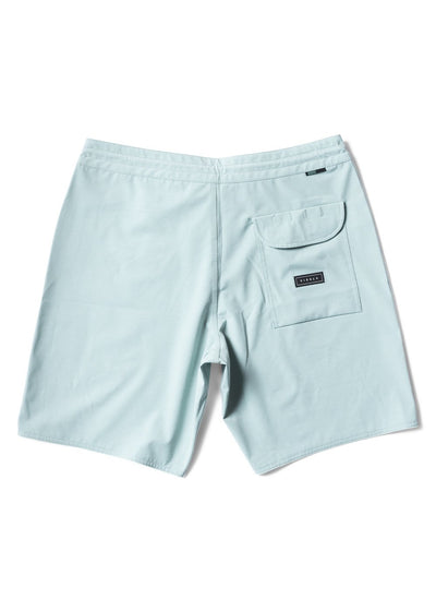 Solid Sets 18.5" Boardshort, DUA