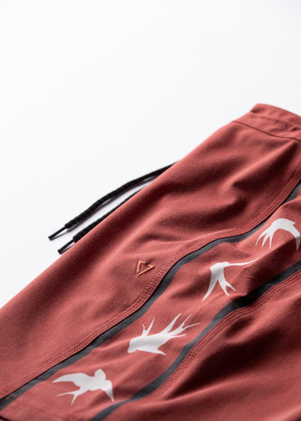 Nk Swarm 21" Boardshort - RED