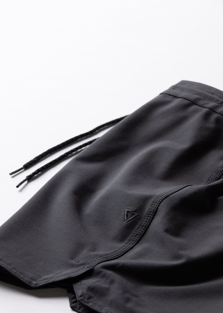 Vissla Short Sets 16.5" Boardshort in Phantom, view 4