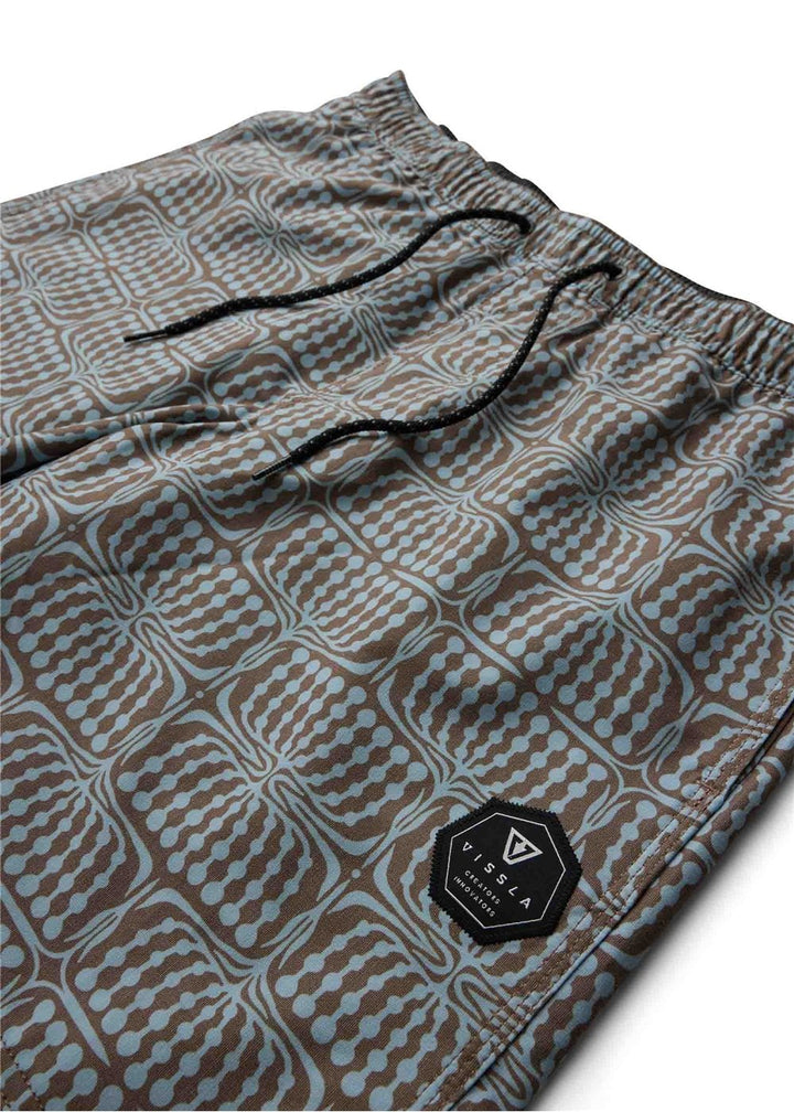 Vissla Croozer 16.5" Ecolastic Boardshort in Dark Earth, view 4