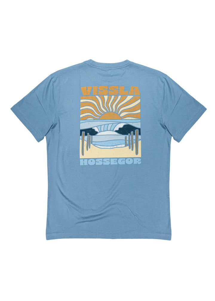Vissla Hossegor Line Up Tee in Faded Denim
