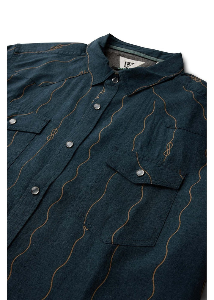 Vissla Round Up Shirt in Midnight, view 3