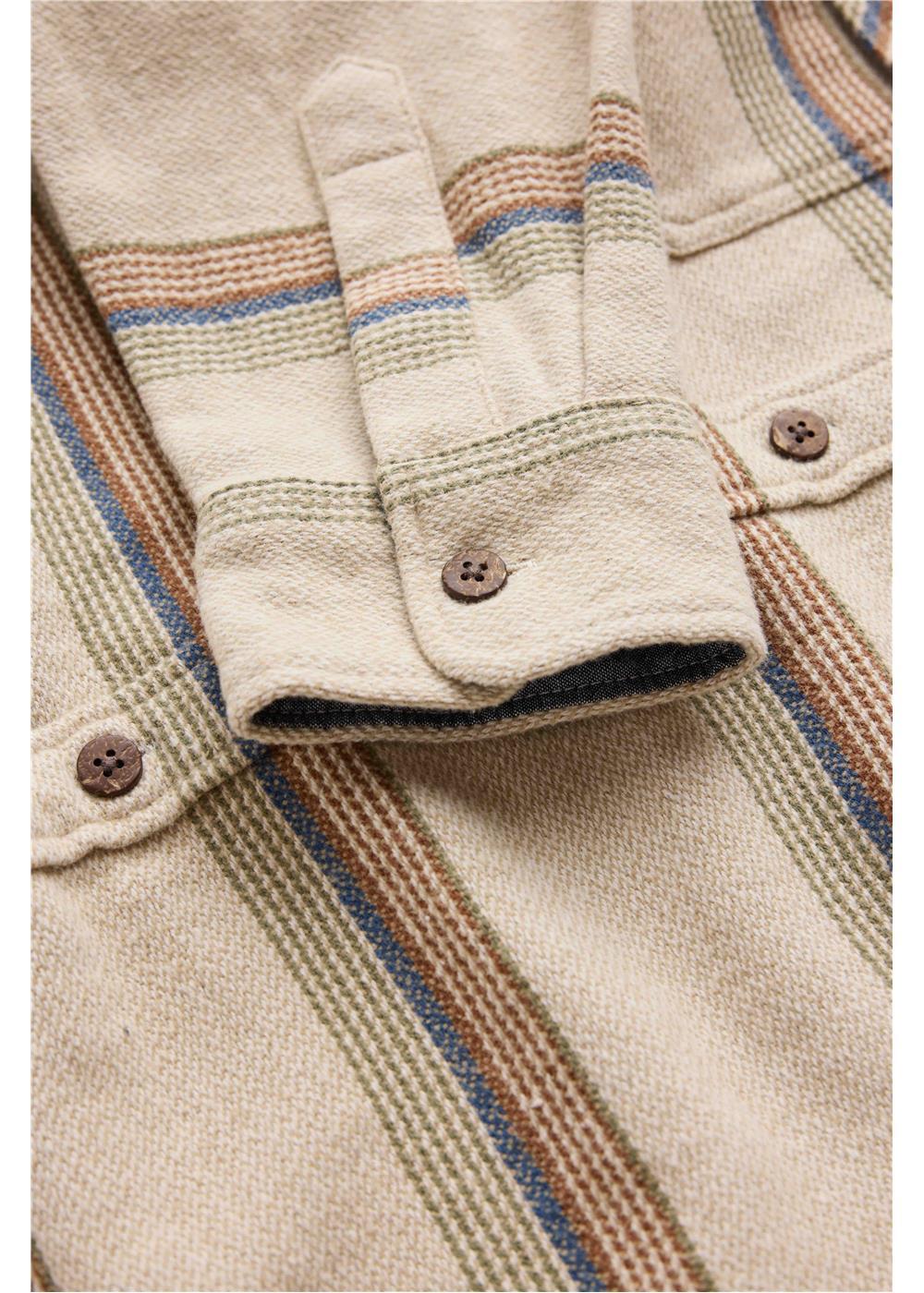 Vissla Descanso Heavy Flannel in Bone 2, view 4