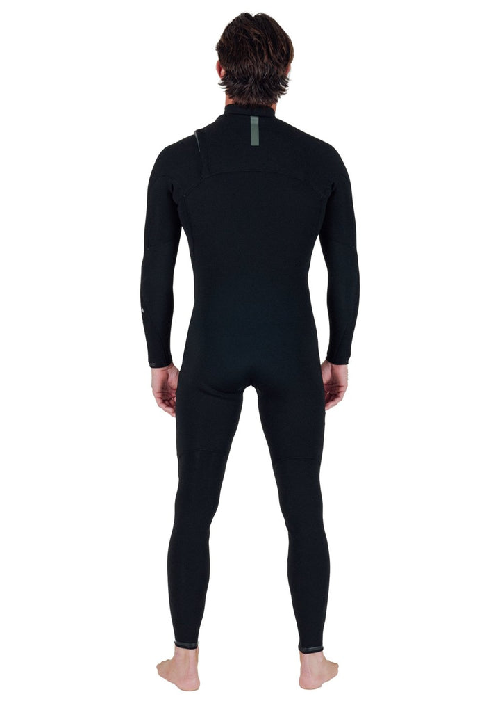 Vissla Natural Seas 3-2 Full Chest Zip in Black, view 2