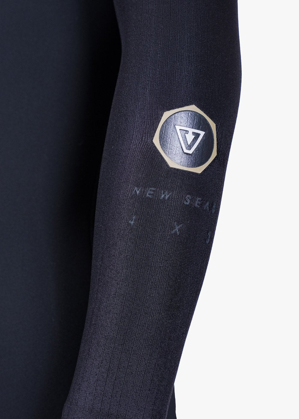 New Seas 4-3 U - Zip - BL2