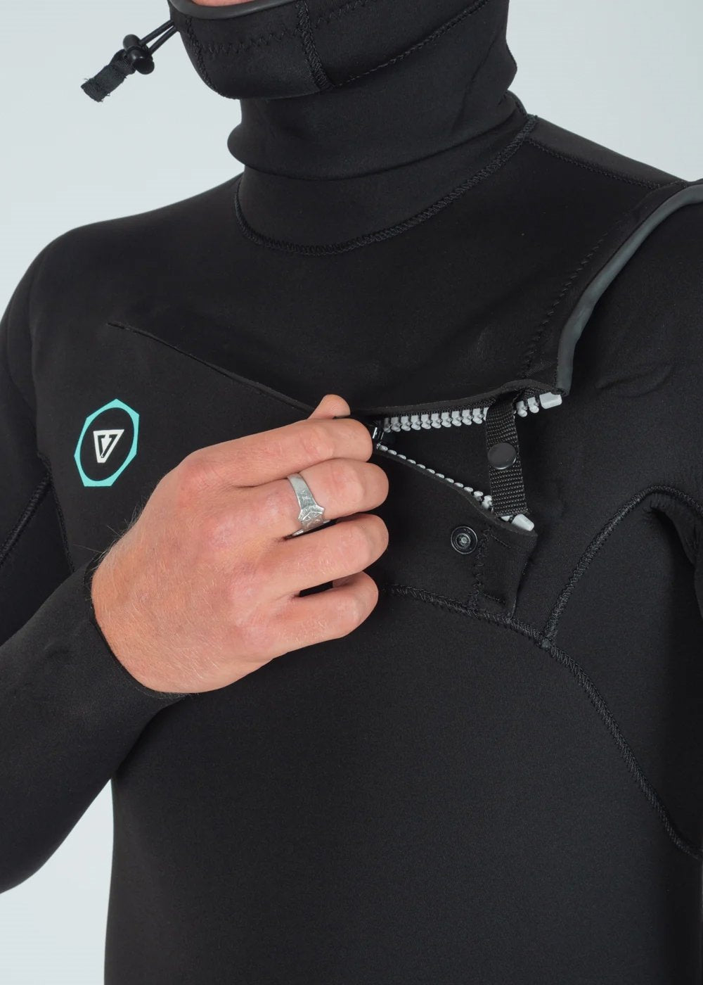 Vissla 7 Seas 5-4-3 Full Hooded Chest Zip in Black, view 5
