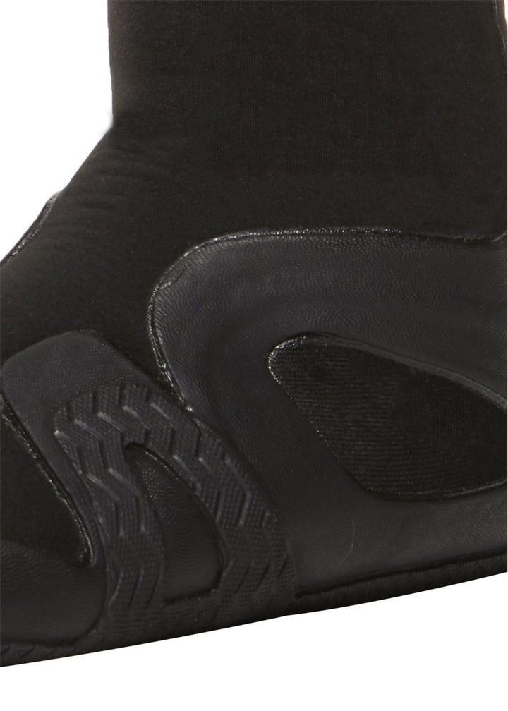 Vissla 7 Seas 5Mm Round Toe Bootie in Black, view 5