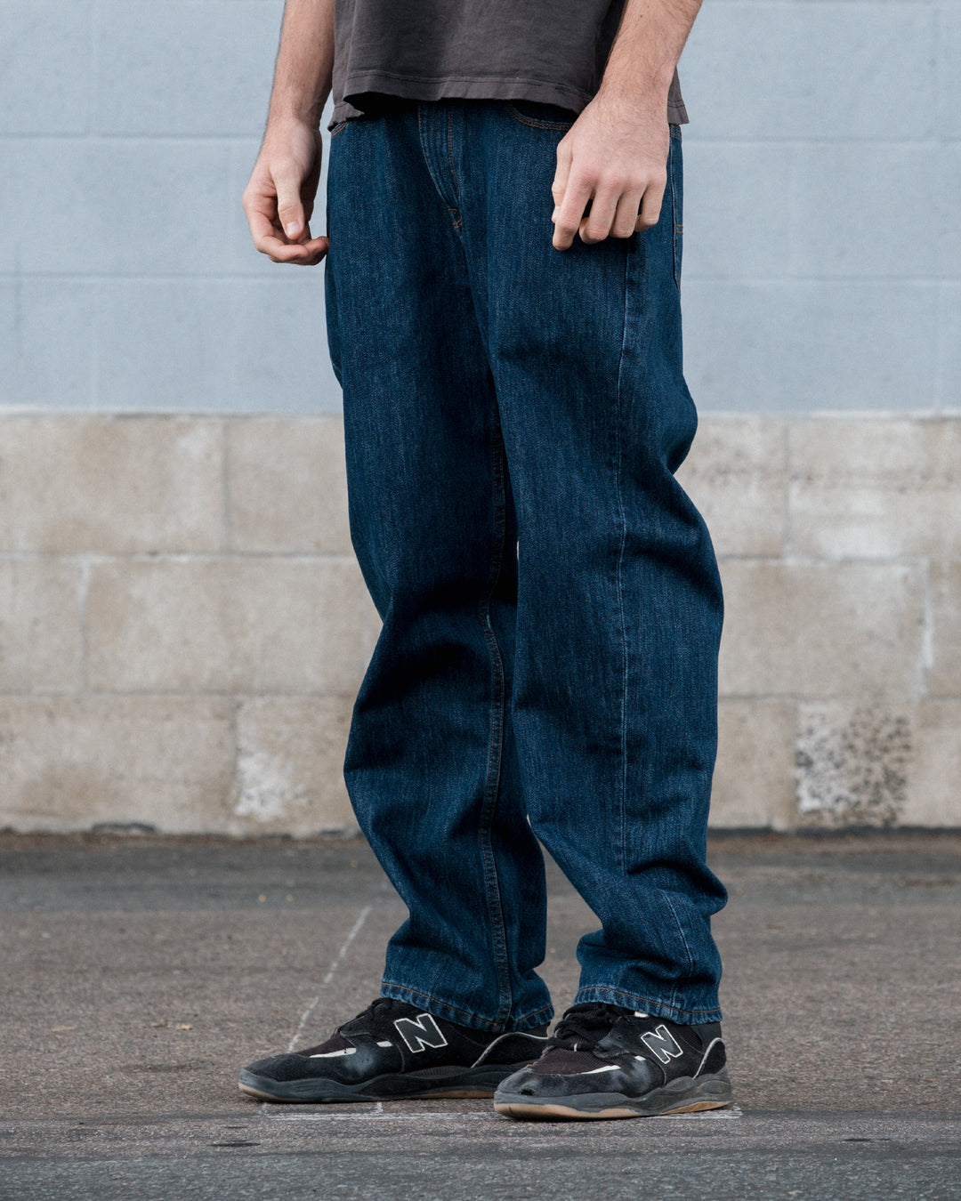 Vissla Let Loose 5 Pkt Jean 17" in Ocean Rinse Wash, view 2